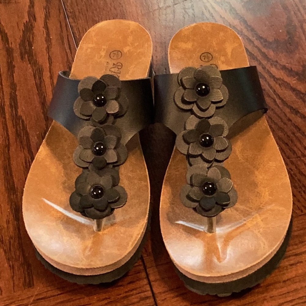 RK Collection Sandals - Picture 5 of 5